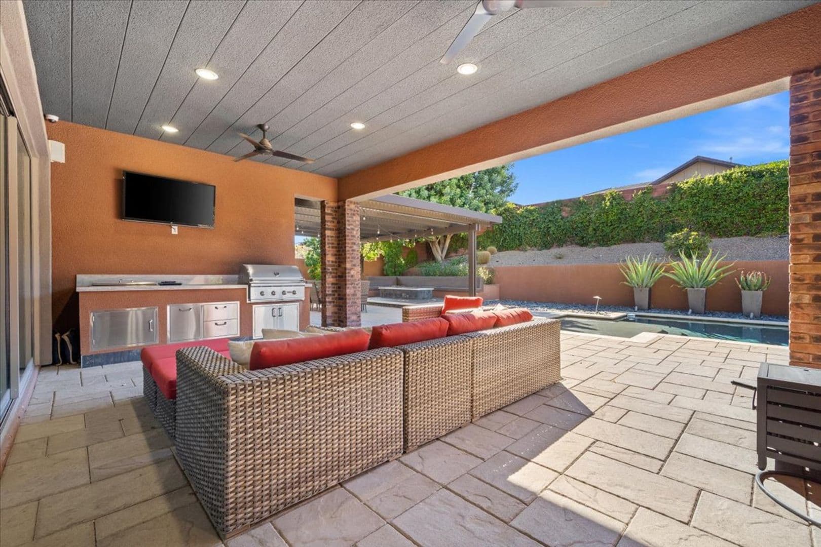 Las Vegas House: 10543 Everhart Bay Dr
