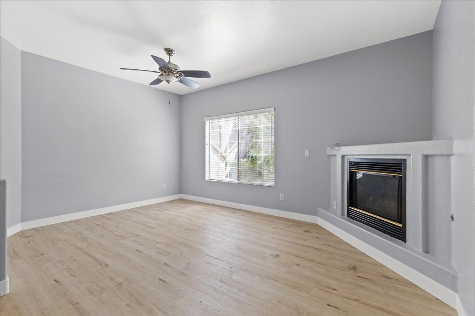 las vegas House: 6901 Squaw Mountain Dr unit 101
