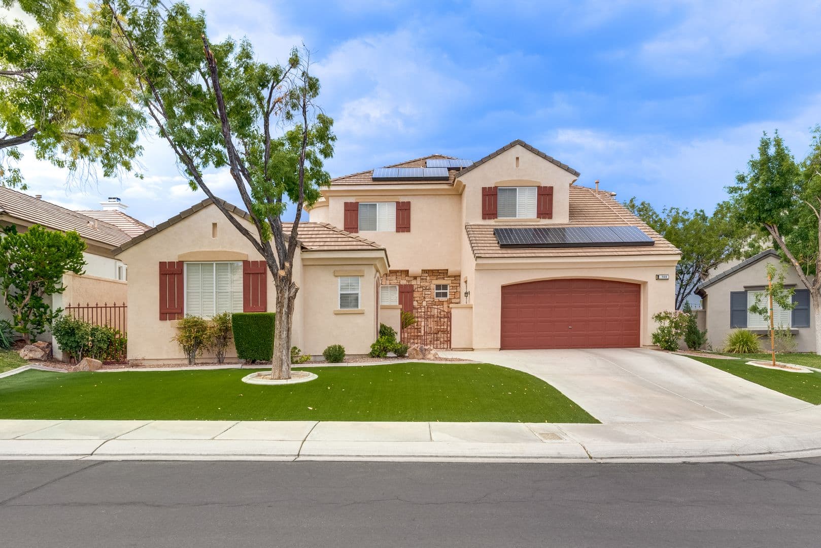 Las Vegas House: 709 Sir James Bridge Way