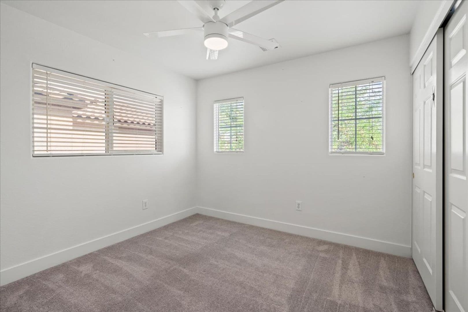 North Las Vegas House: 2309 Cockatoo Drive