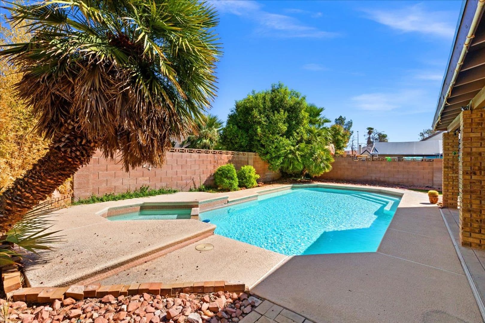 Las Vegas House: 7220 Richmond Heights Drive