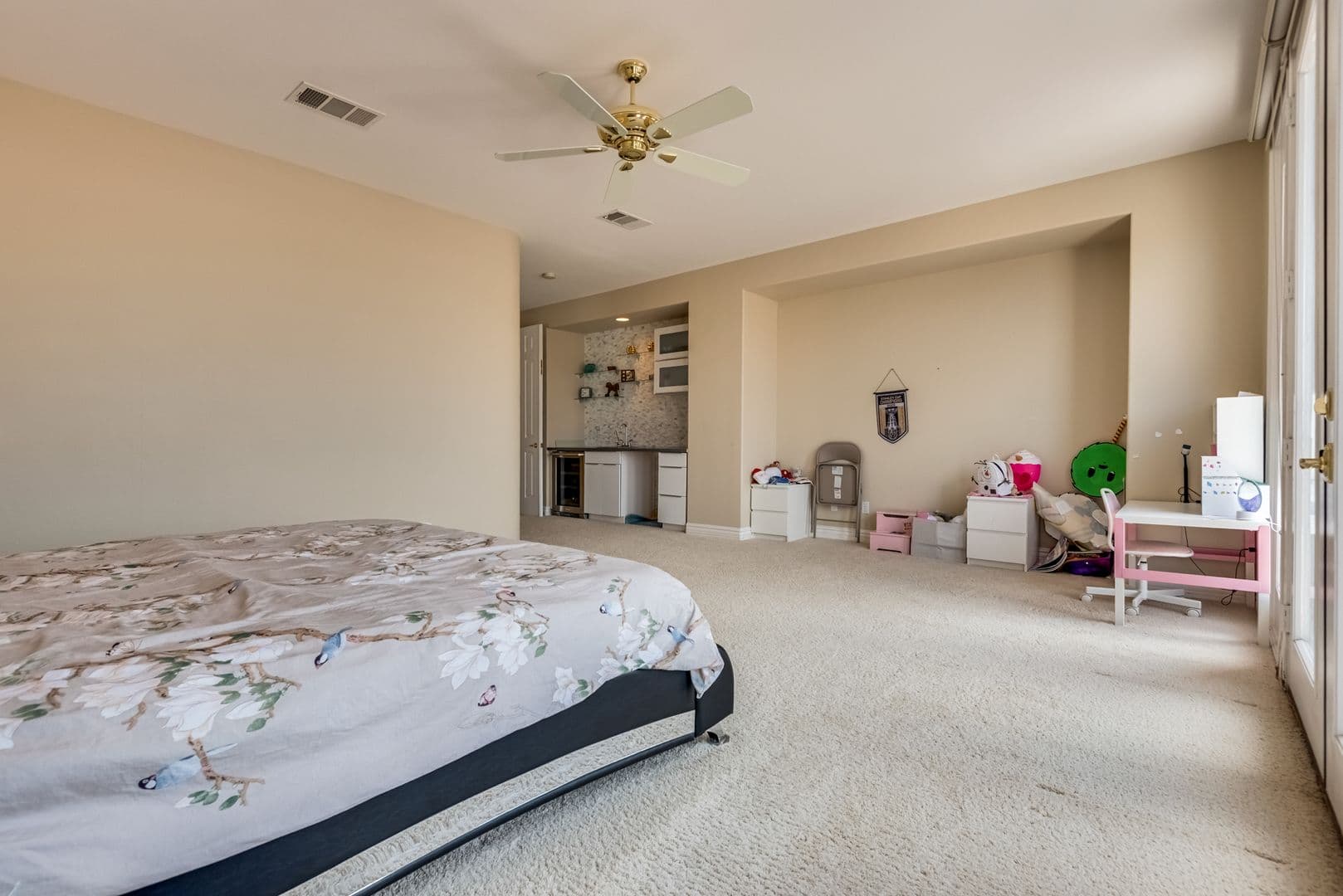 Las Vegas House: 709 Sir James Bridge Way