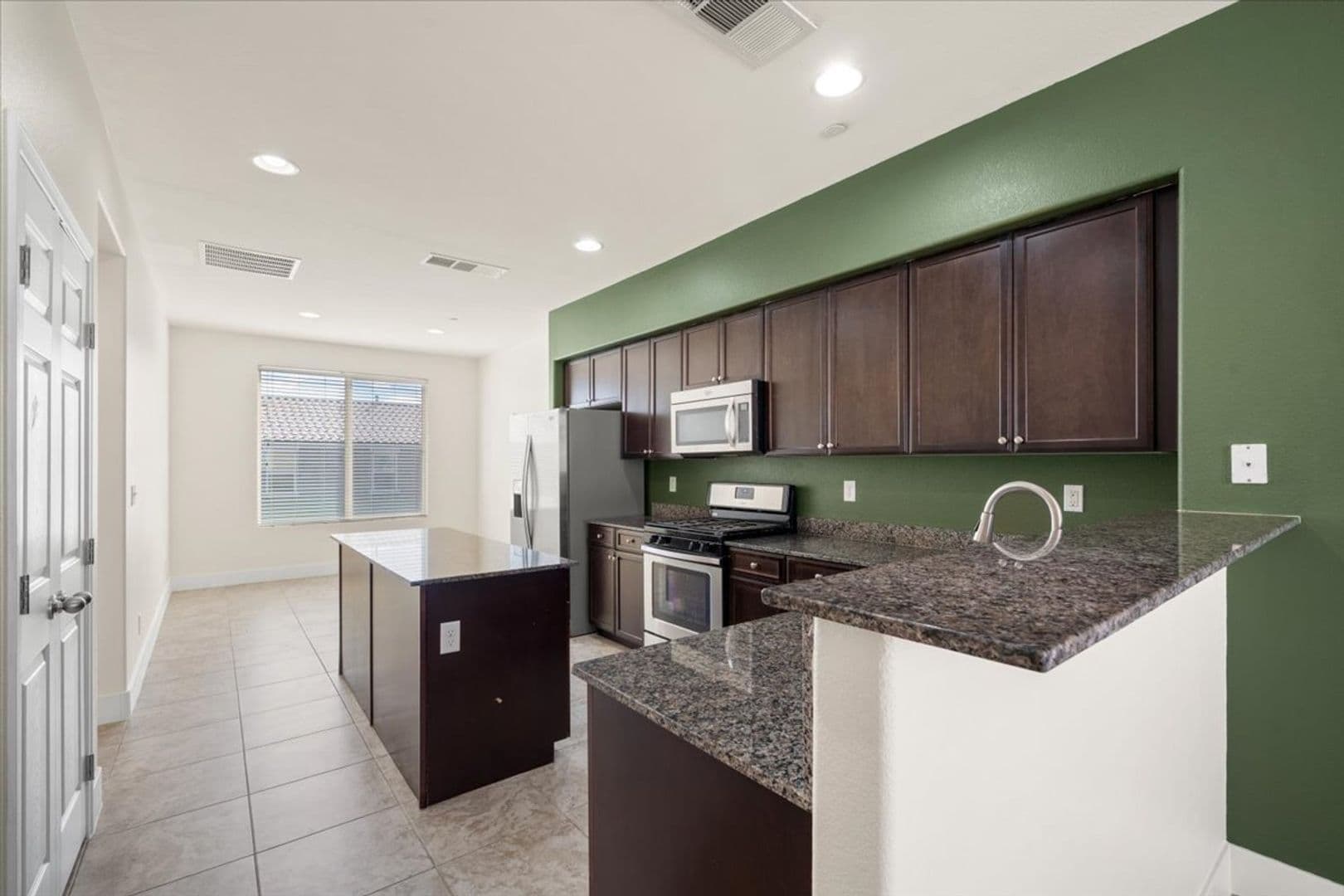 North Las Vegas House: 4563 Townwall Street