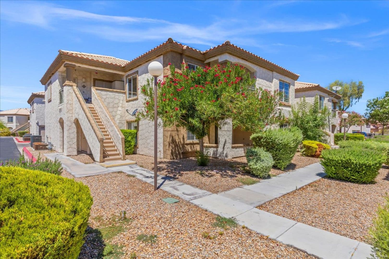 las vegas House: 6901 Squaw Mountain Dr unit 101