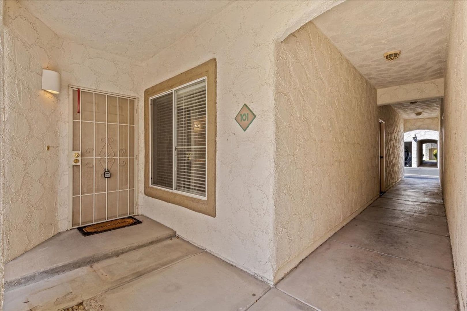las vegas House: 6901 Squaw Mountain Dr unit 101