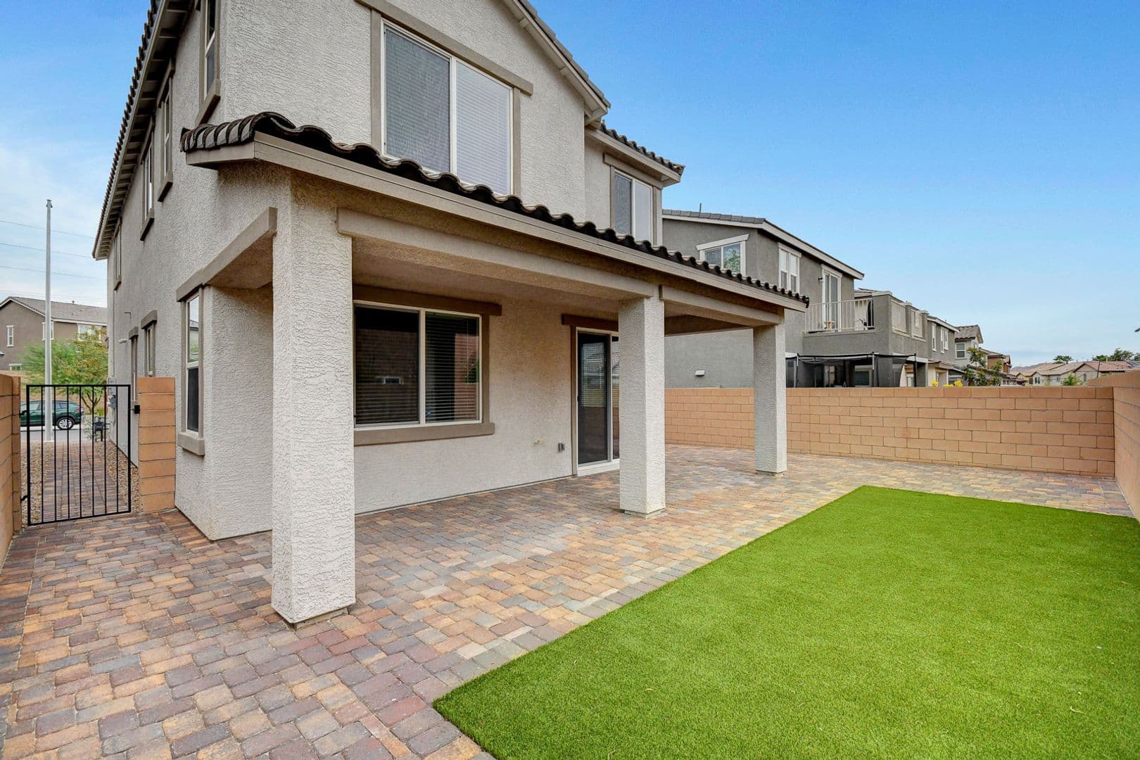 North Las Vegas House: 3221 Cromford Dr