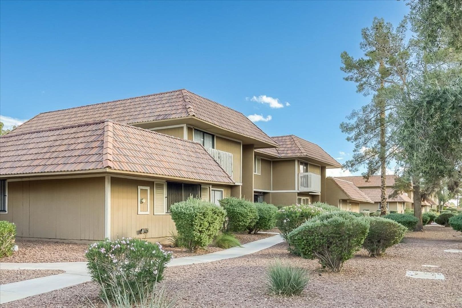 Las Vegas Townhome: 2454 Paradise Village Way