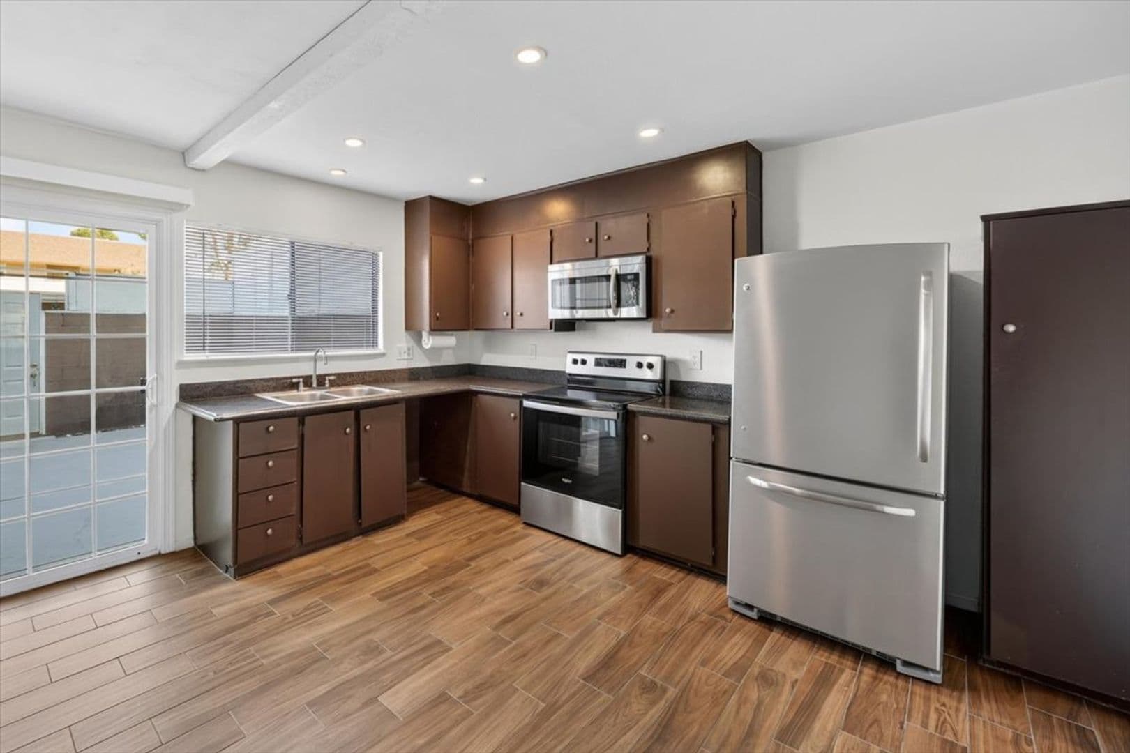 Las Vegas Townhome: 2454 Paradise Village Way