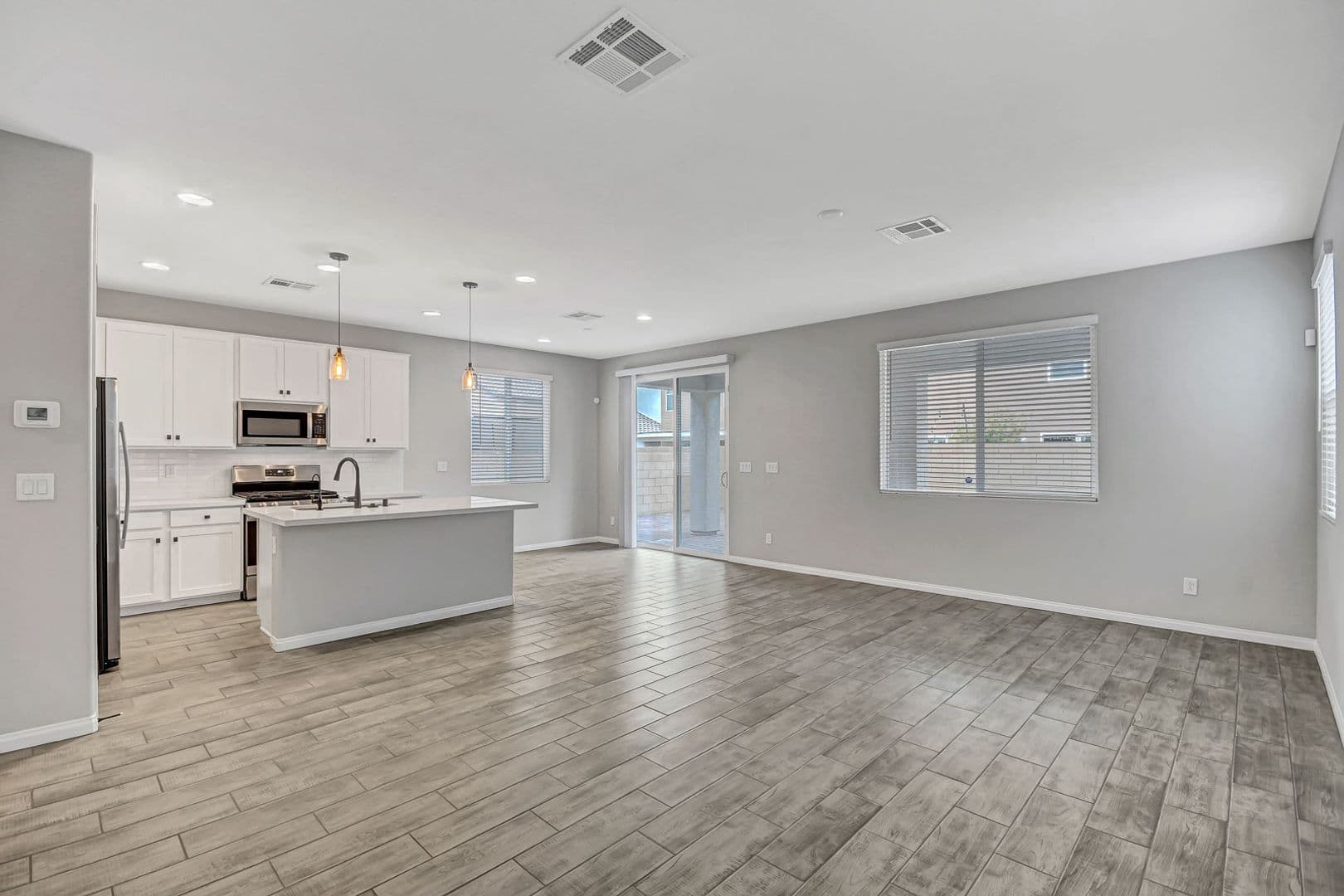 North Las Vegas House: 3221 Cromford Dr