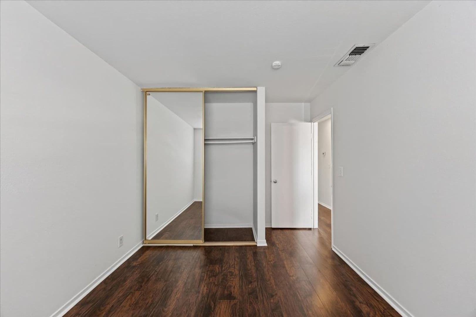 Las Vegas Townhome: 2454 Paradise Village Way