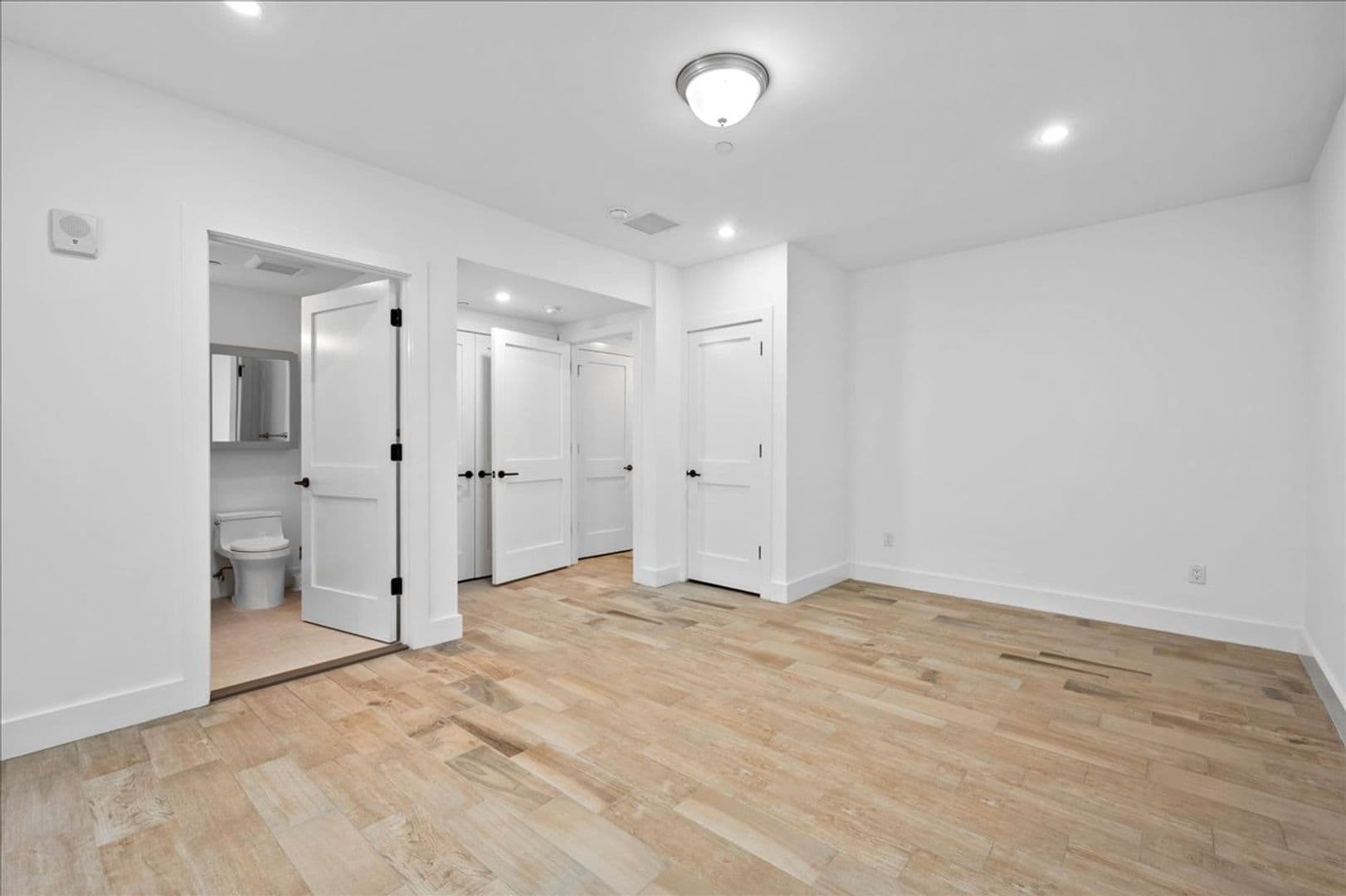 Mamaroneck Apartment: 422 E Boston Post Road
