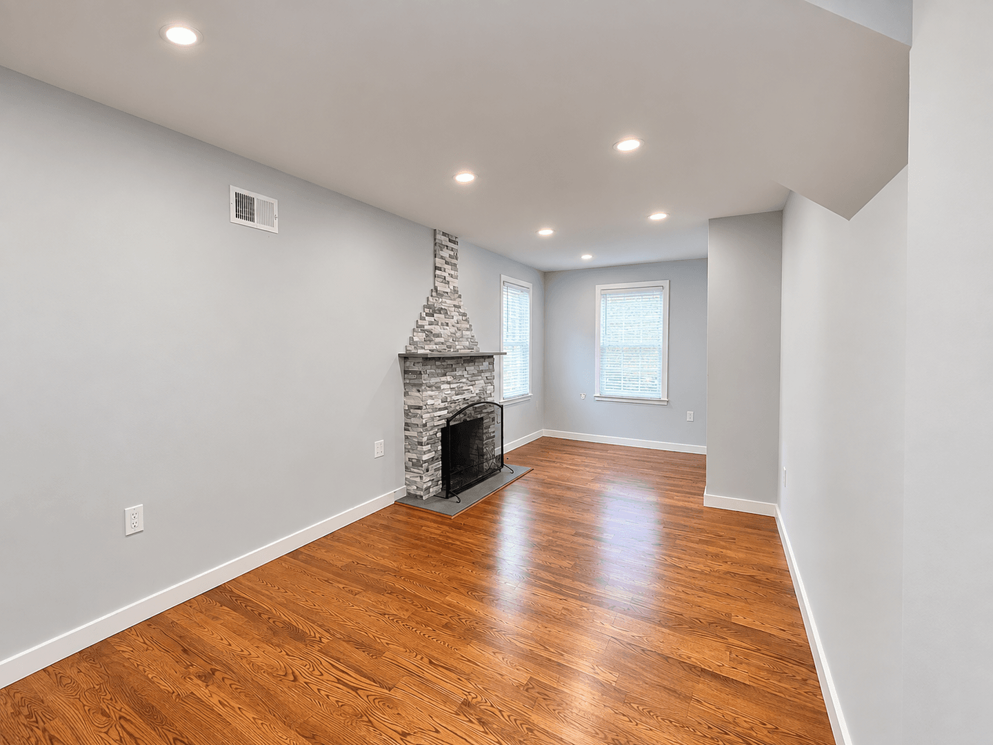 Mamaroneck Apartment: 615 Hall Street