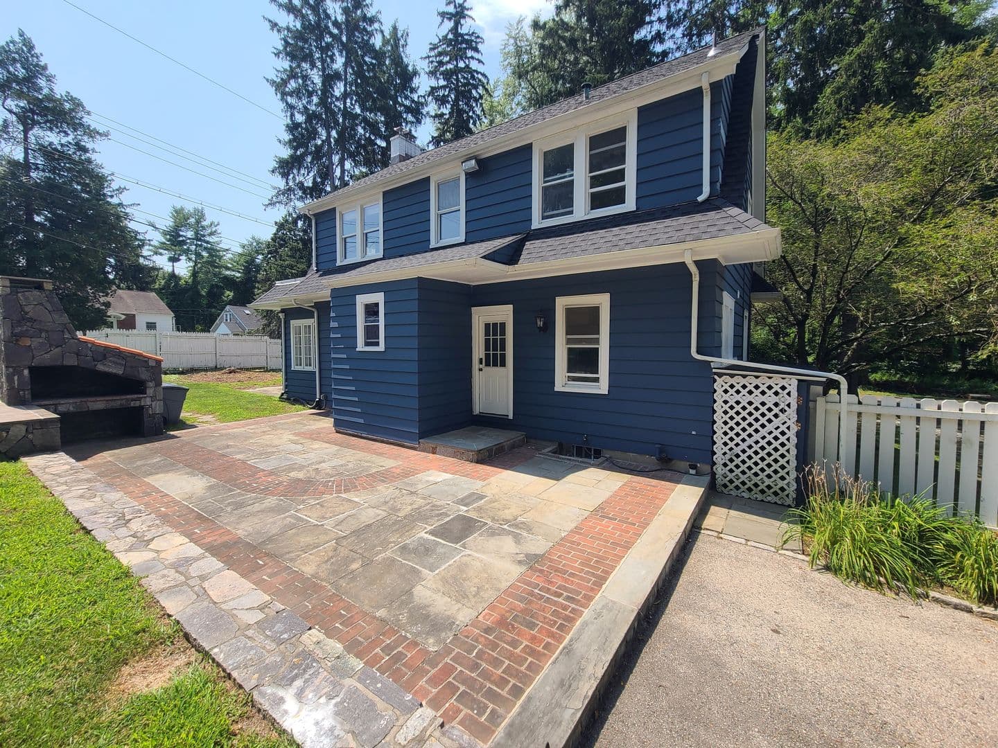 Ossining House: 2 Beach Road
