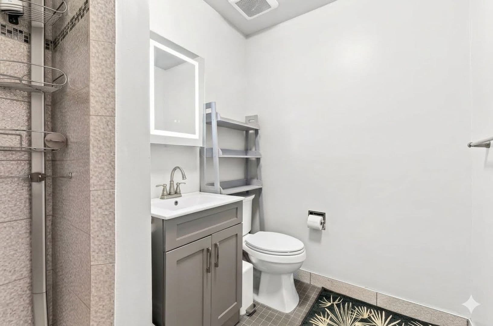Ossining Apartment: 153 Club Court