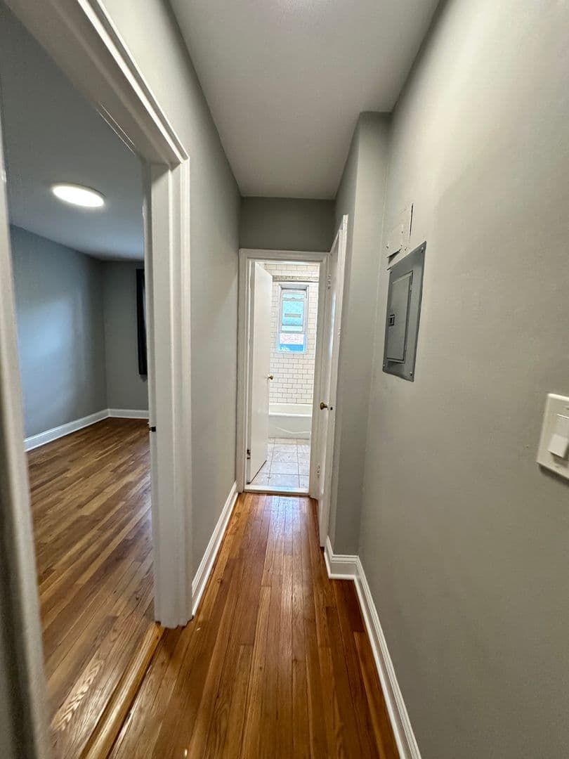 Ossining Apartment: 87 South Highland Avenue