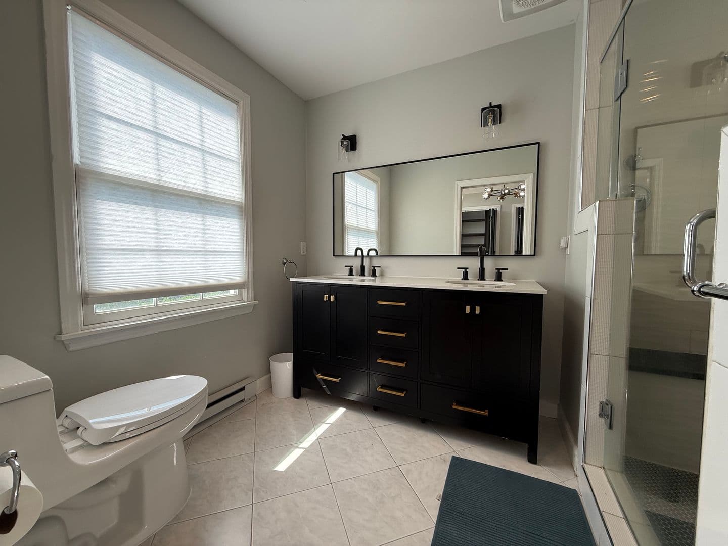 Valley Stream House: 5 Woodland Rd