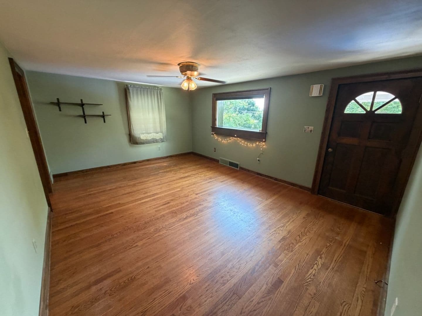 Highland Falls House: 4 Chestnut Street