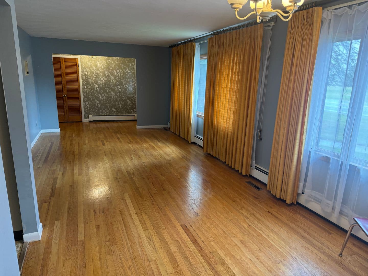 Liverpool House: 5047 West Taft Road