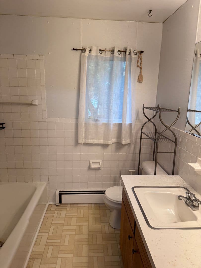 Liverpool House: 5047 West Taft Road