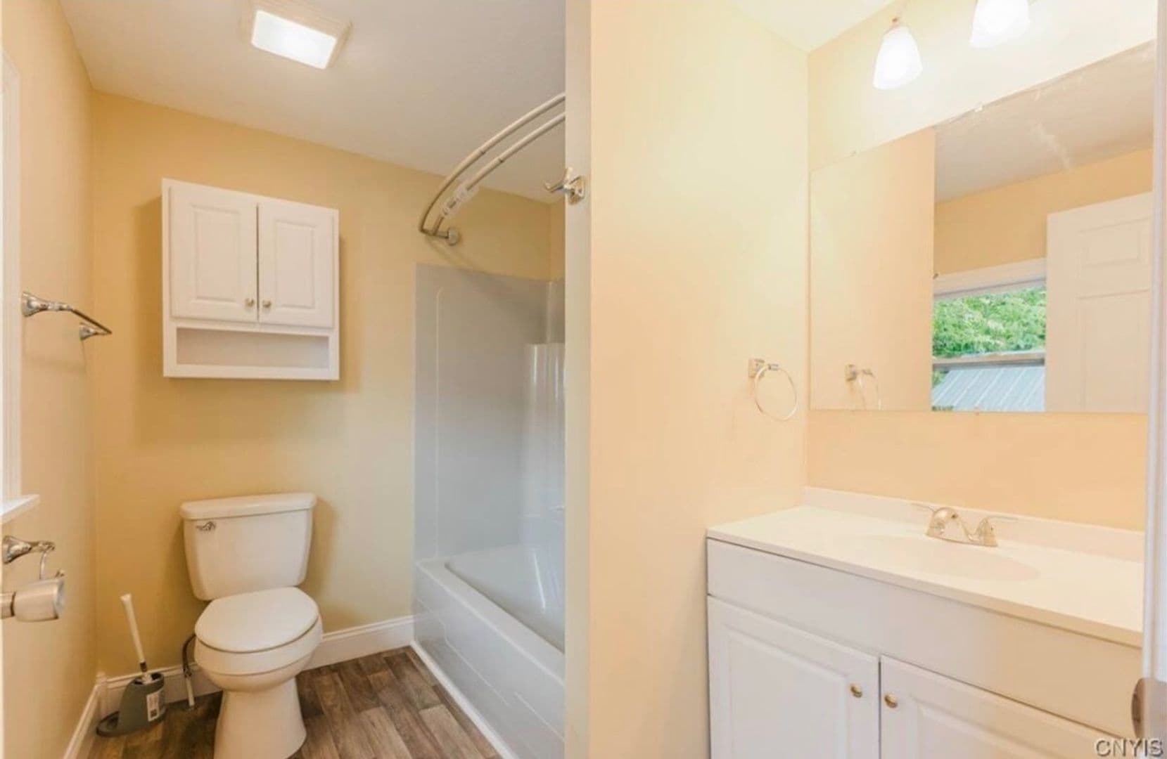 Watertown House: 523 Jefferson Street
