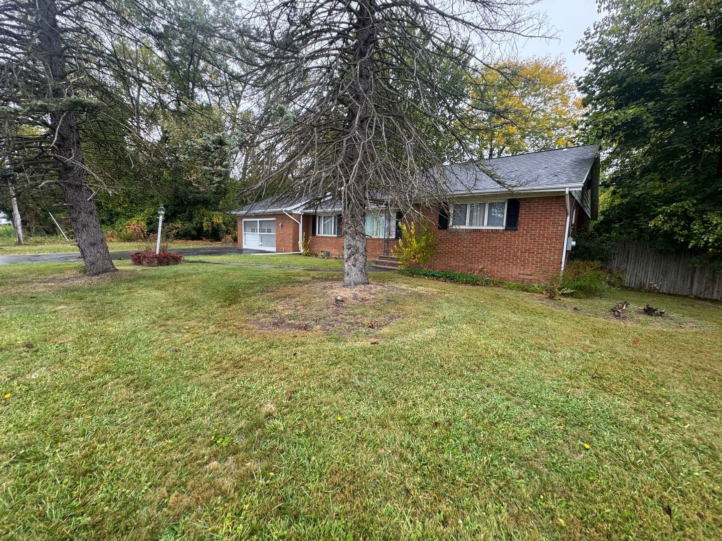 Liverpool House: 5047 West Taft Road