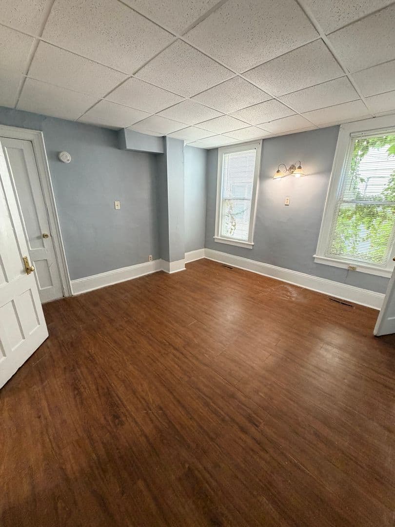 Syracuse Apartment: 1321 N State Street