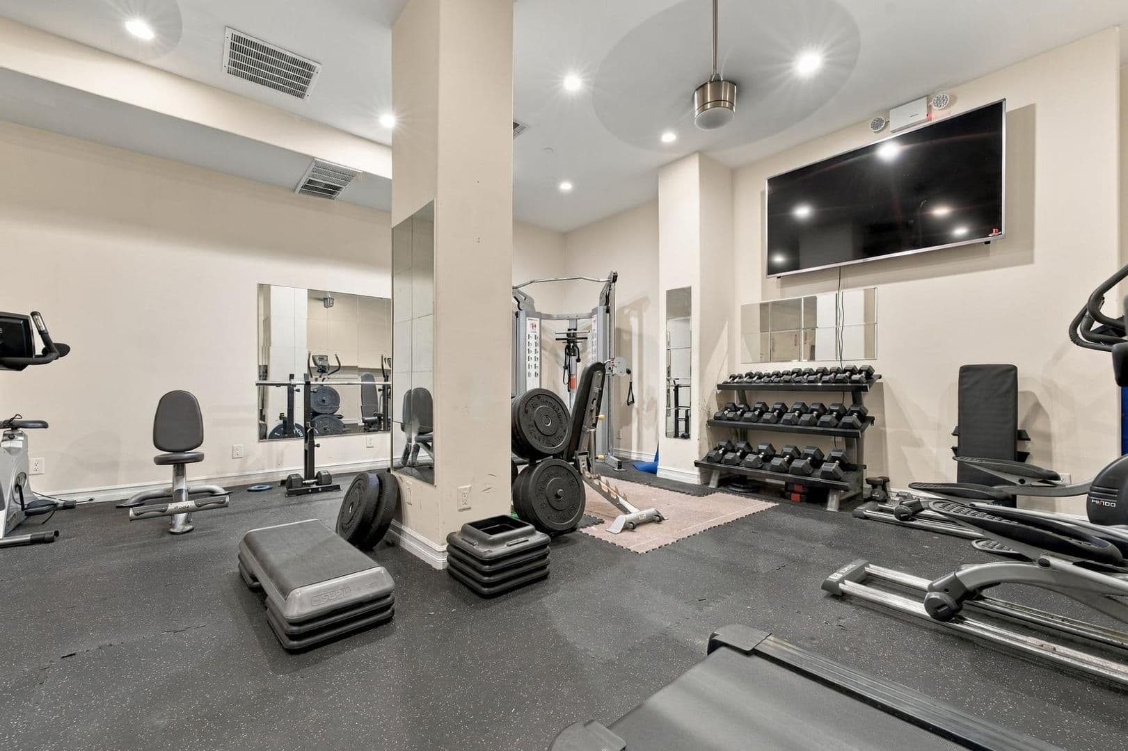 Rego Park Apartment: 63-36 99th St