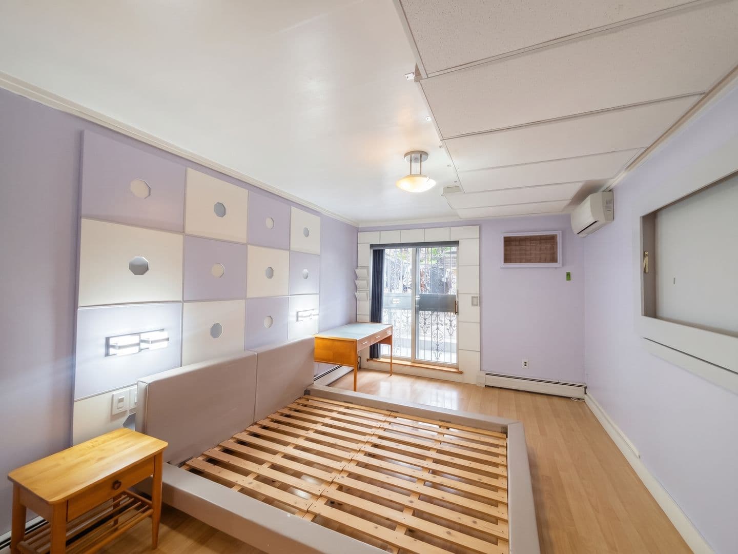 Brooklyn Apartment: 1031 41st St