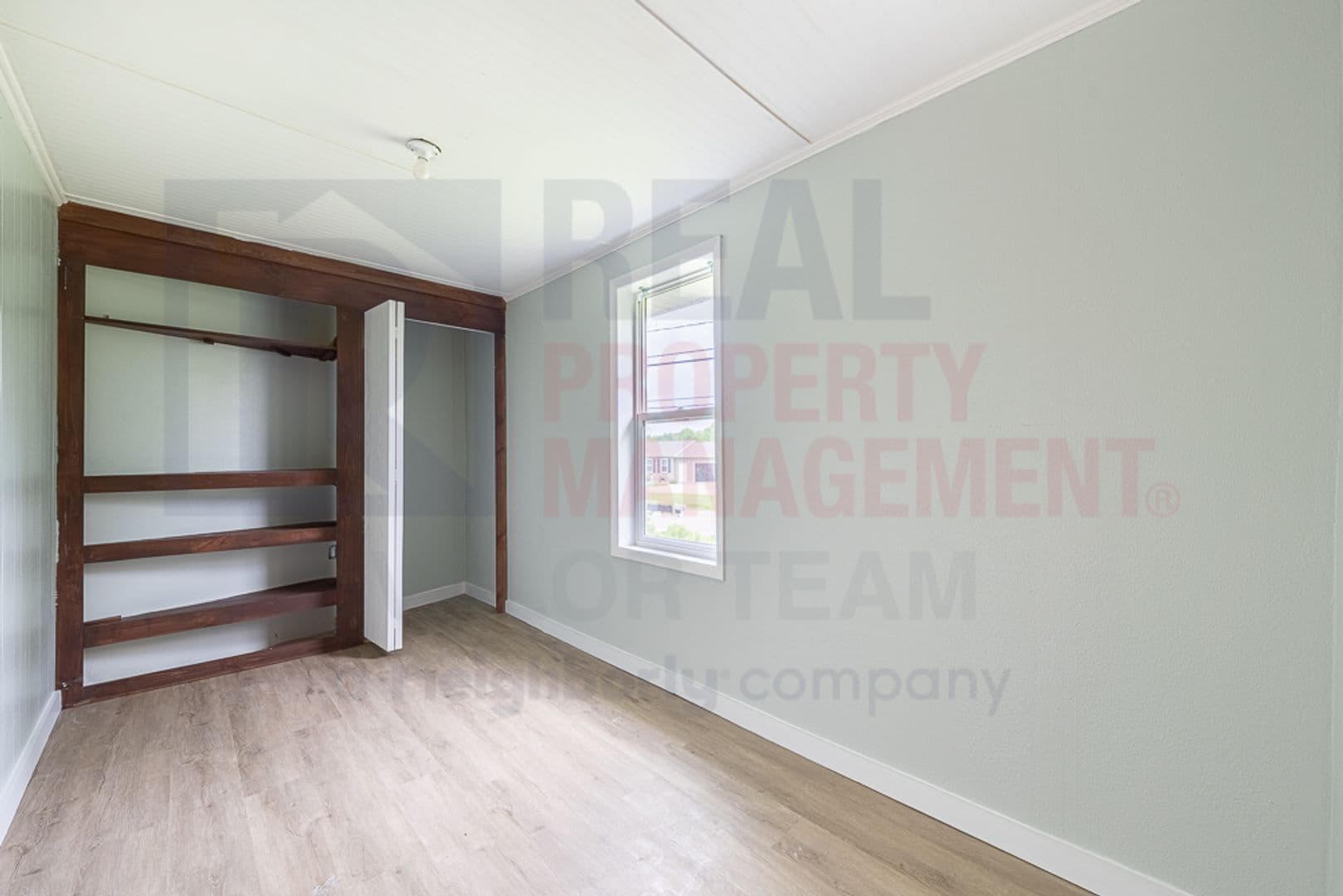 Ravenna Apartment: 5066 Newton Falls Rd