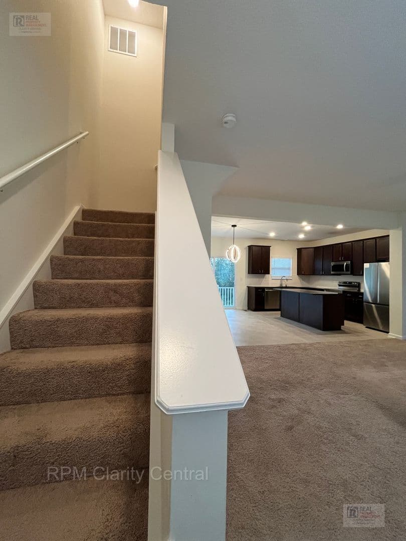 Etna House: 109 Coyote Willow Dr