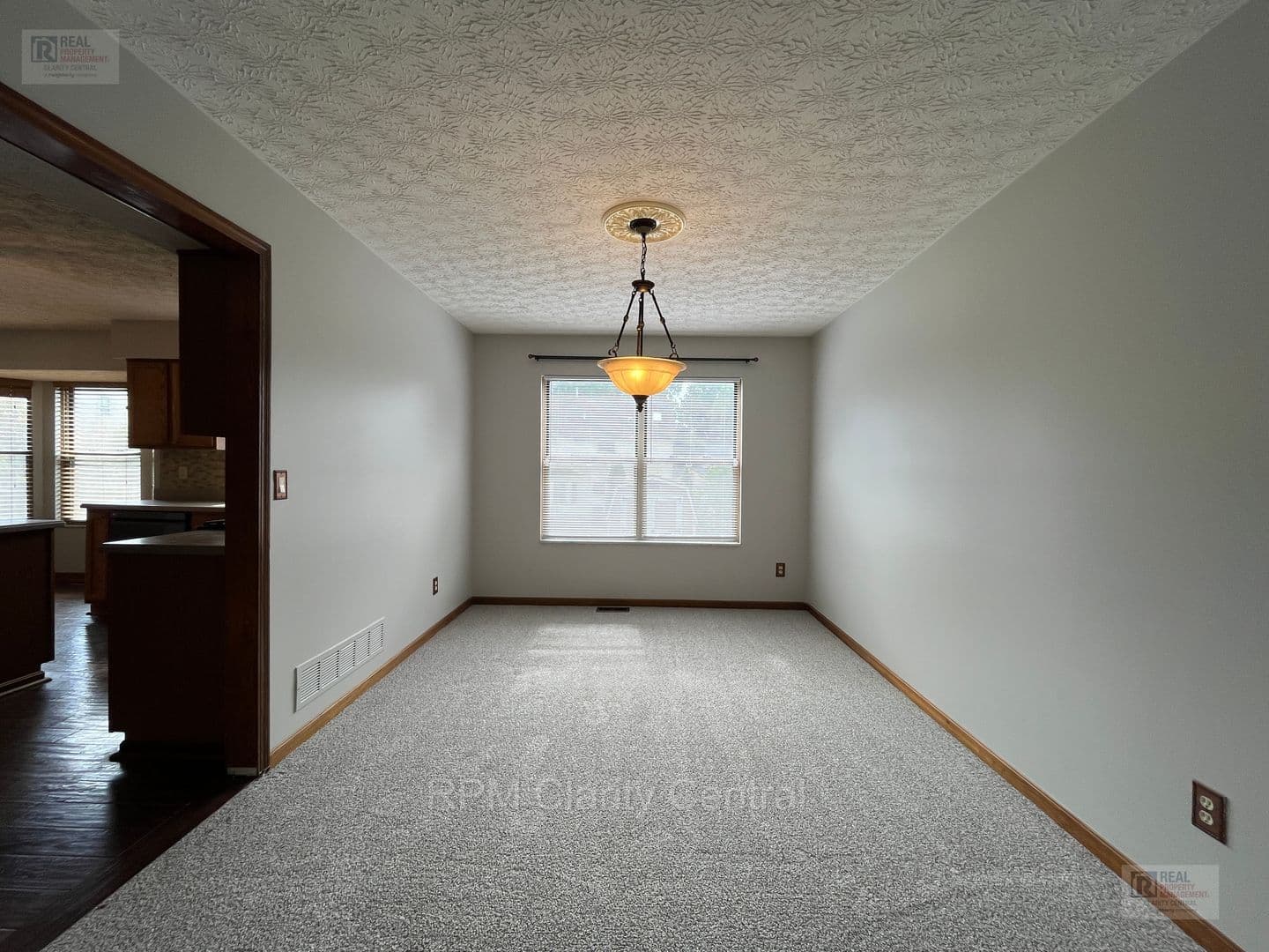 Reynoldsburg House: 660 Culpepper Dr