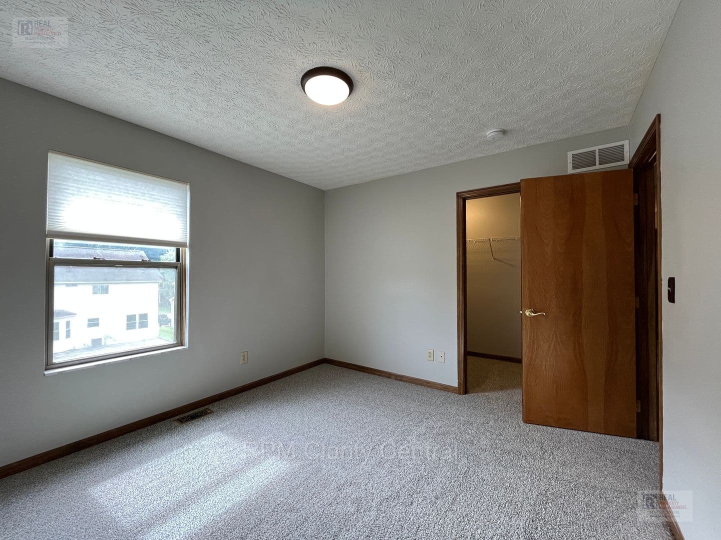 Reynoldsburg House: 660 Culpepper Dr