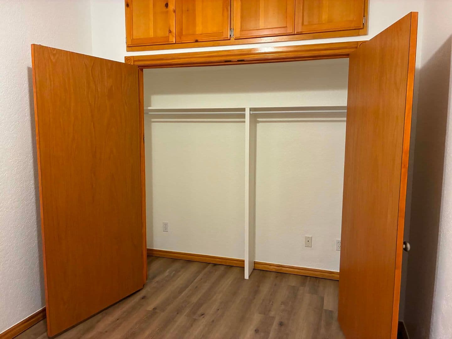 Del City Apartment: Woodring ~ B ~