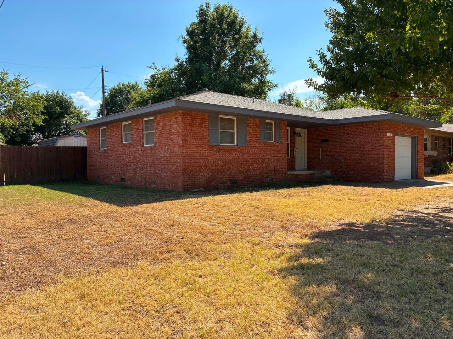 Norman House: 516 Inwood Dr
