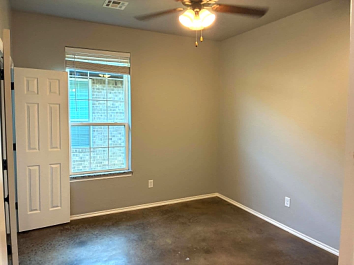 Oklahoma City Apartment: 7508 Redbud Villas CT