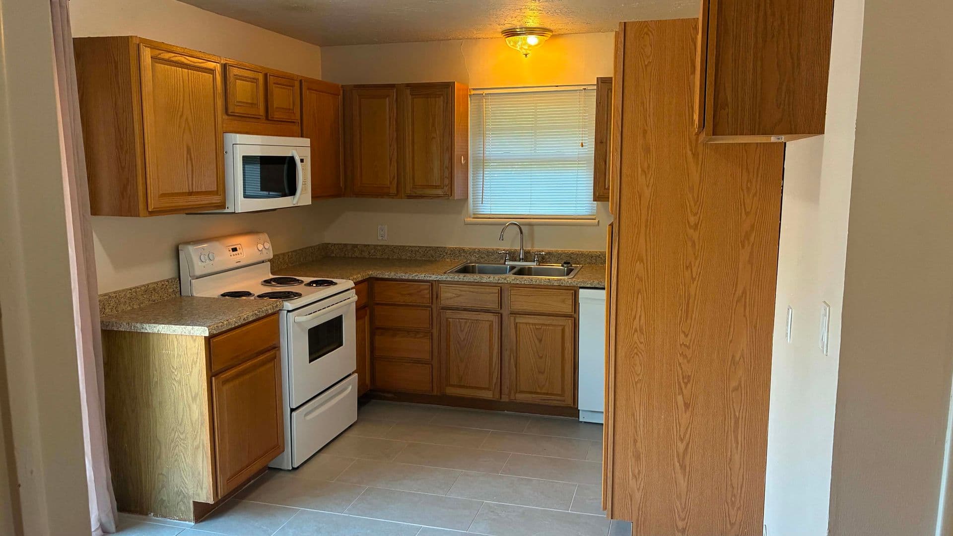 Norman House: 516 Inwood Dr