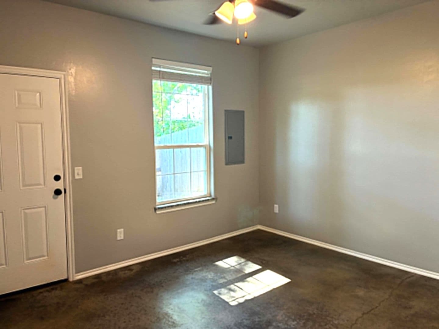 Oklahoma City Apartment: 7508 Redbud Villas CT