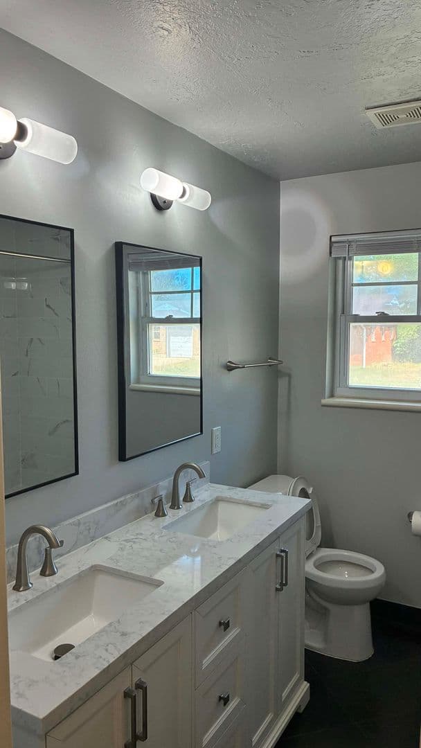 Norman House: 516 Inwood Dr