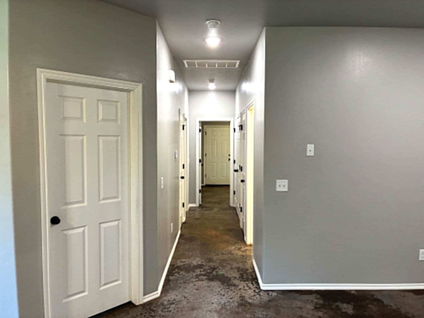 Oklahoma City Apartment: 7508 Redbud Villas CT