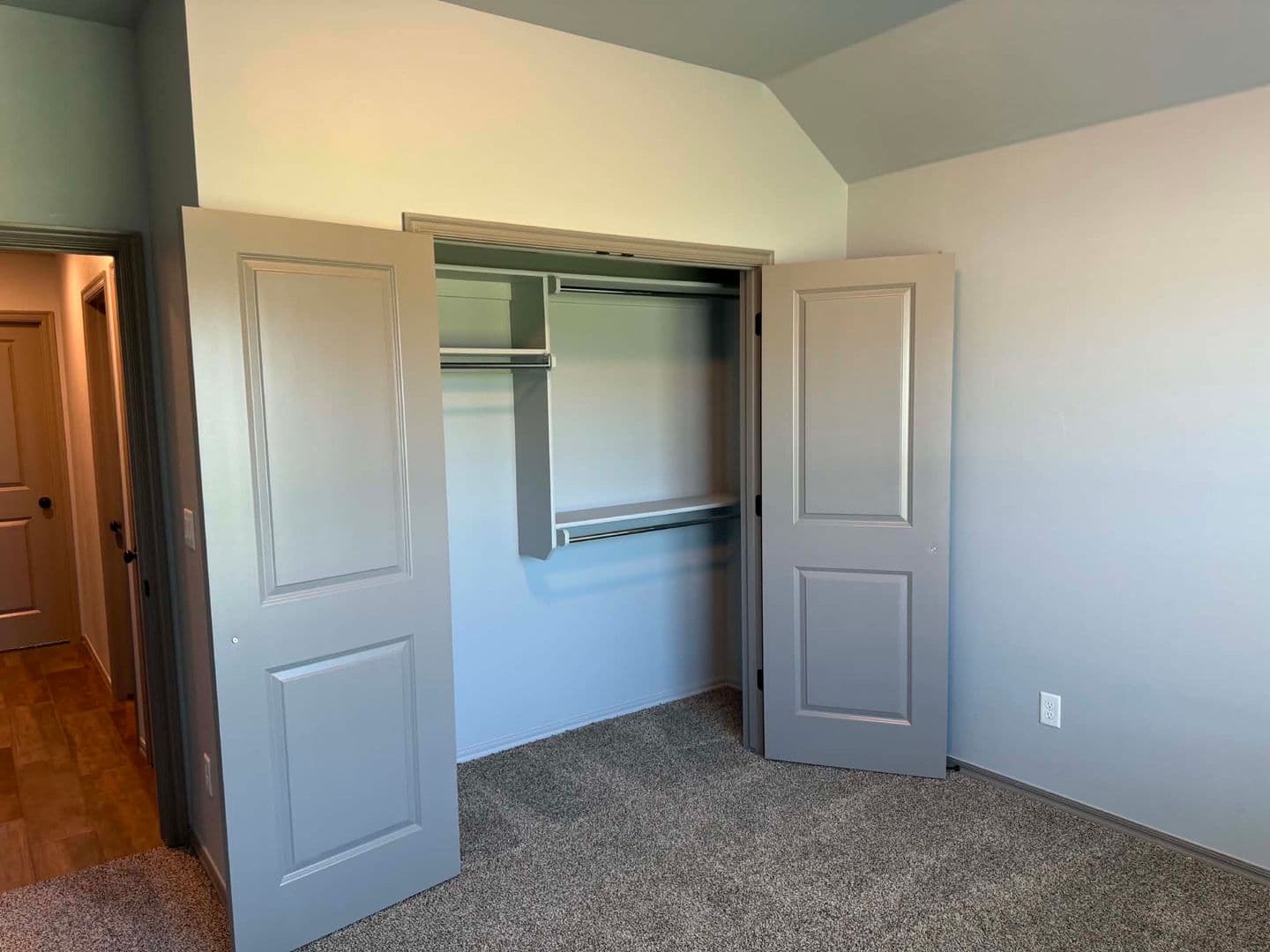 McLoud House: 29168 Osage Hills Dr