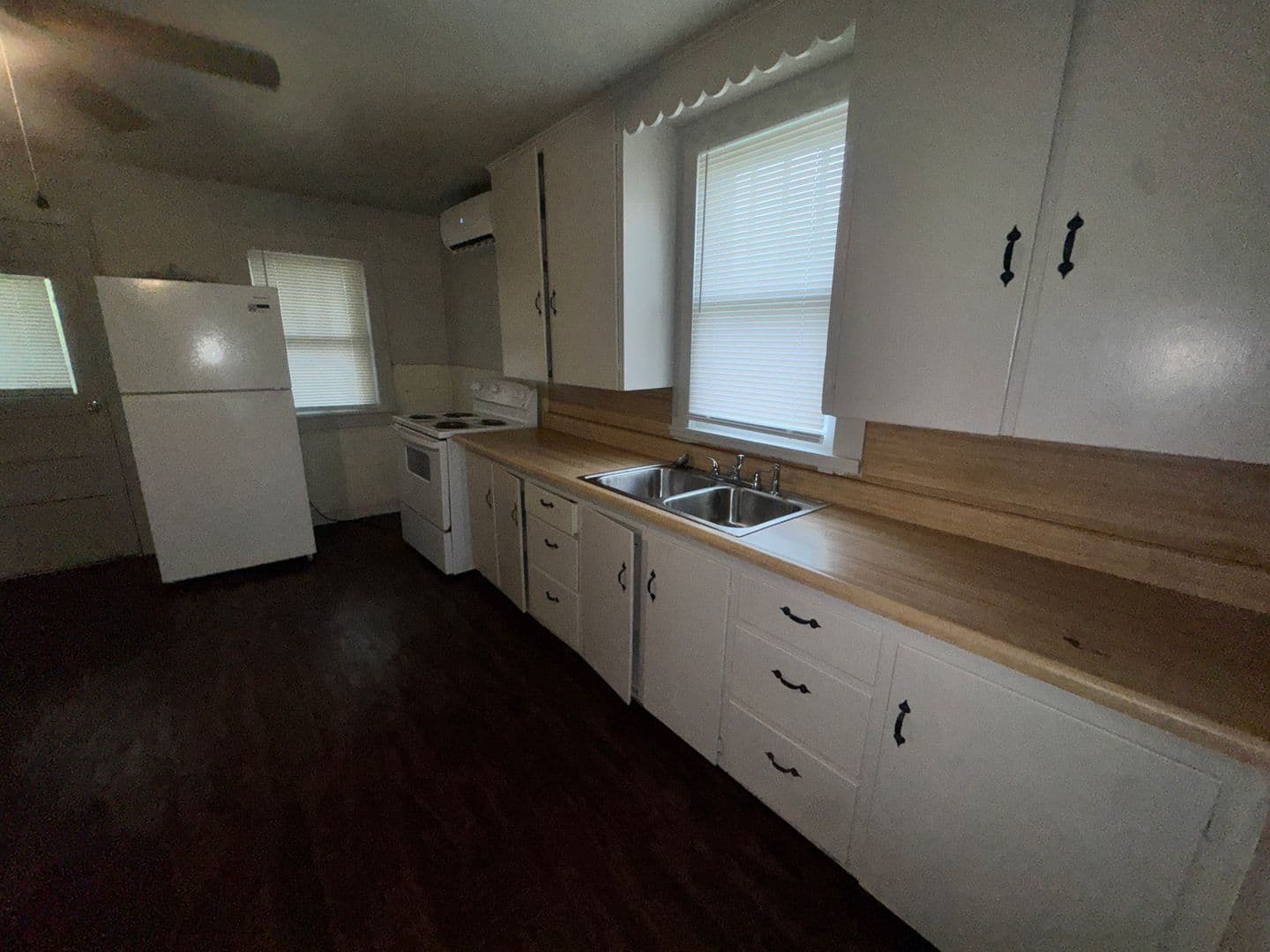 Muskogee House: 3007 Arline Ave