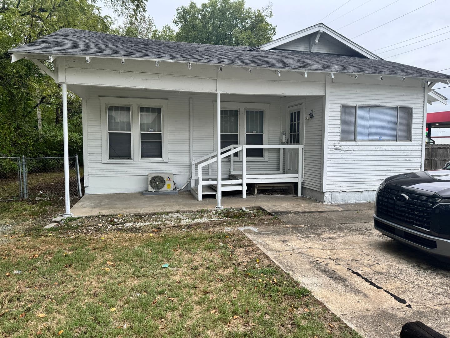 Muskogee House: 3007 Arline Ave