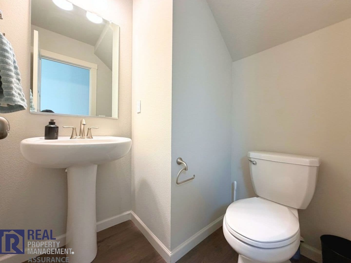 Forest Grove House: 1622 18th Ave
