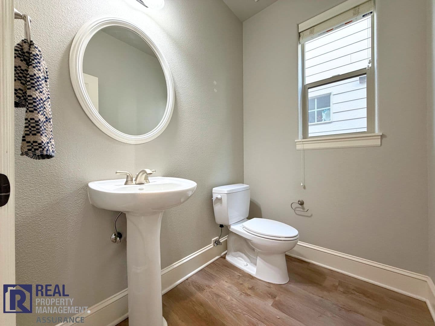 King City House: 17423 SW Montague Way
