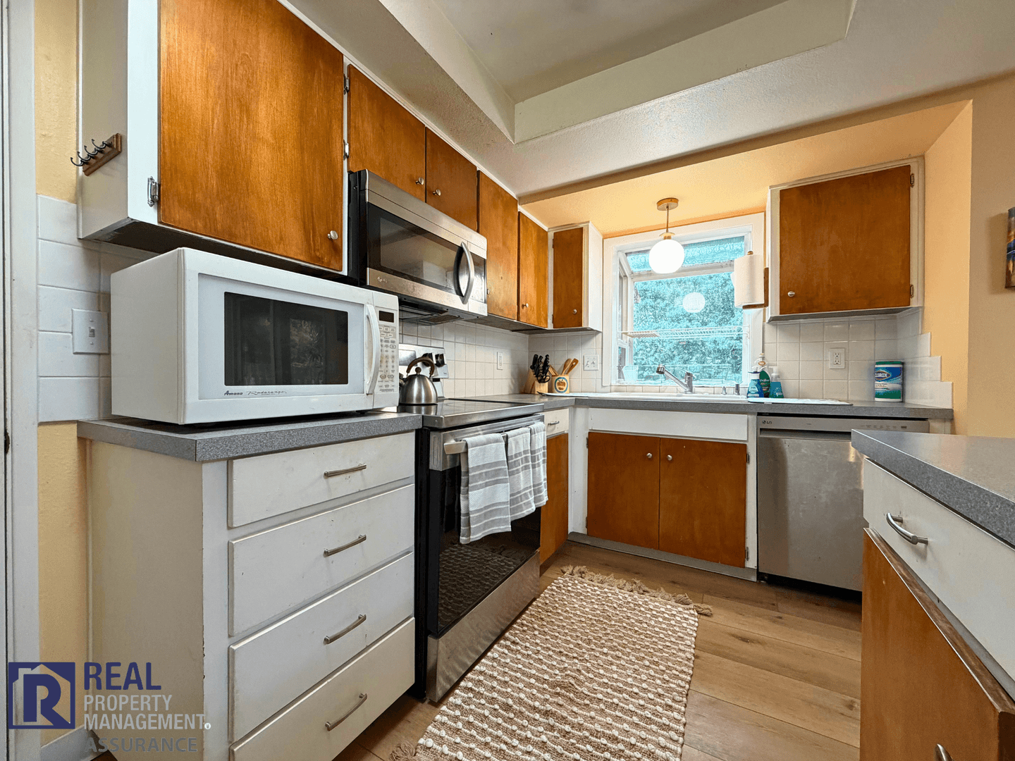 Portland House: 10685 SW 77th Ave