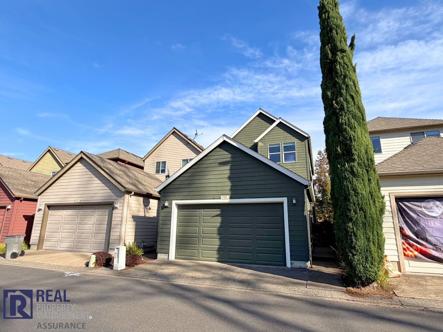 King City House: 17423 SW Montague Way