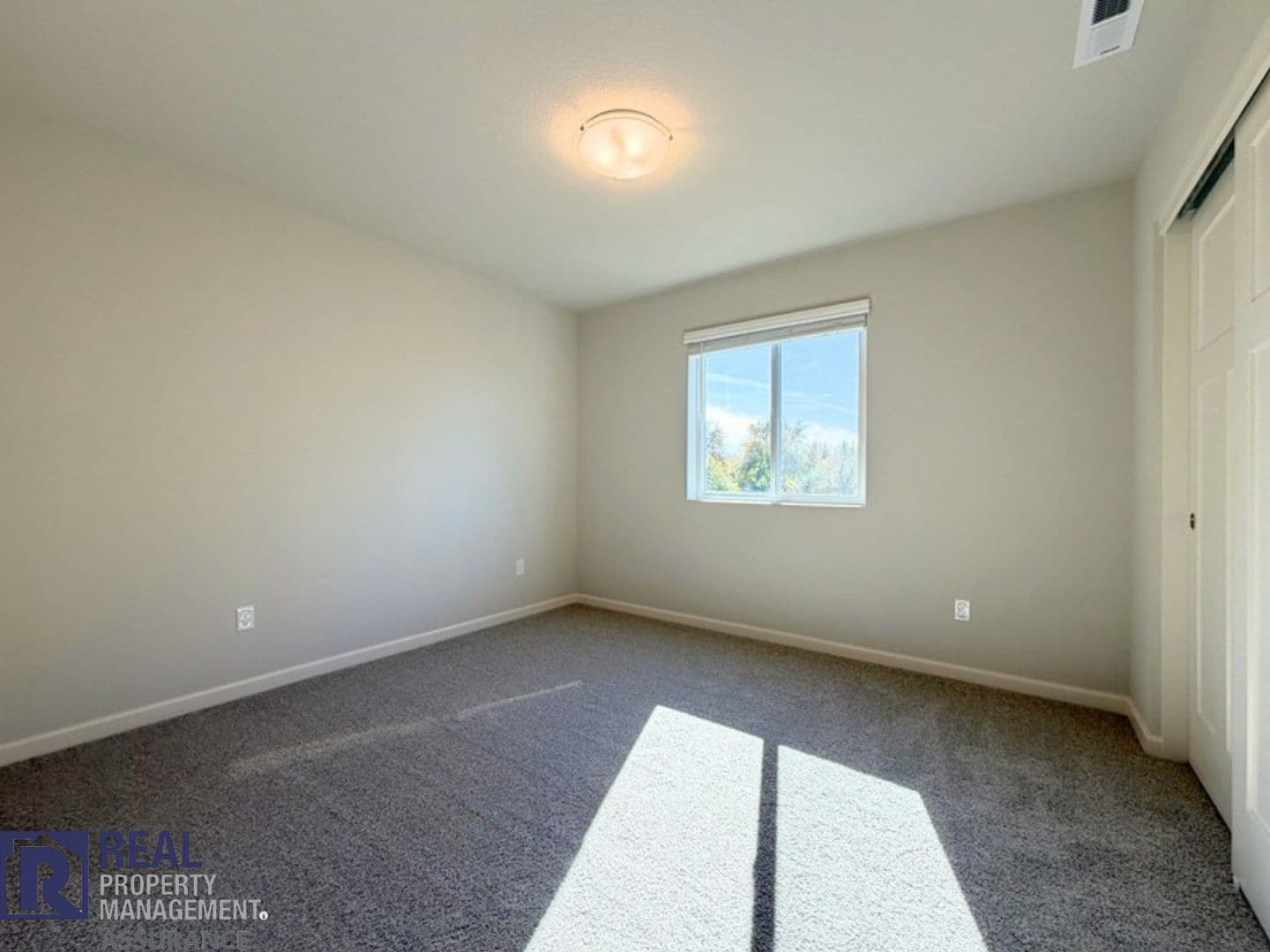 Forest Grove House: 1622 18th Ave