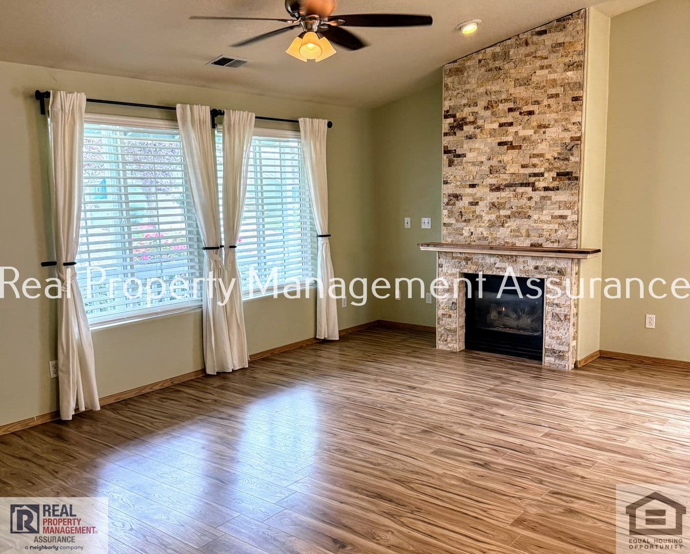 Hillsboro House: 2383 SE 61st Ln
