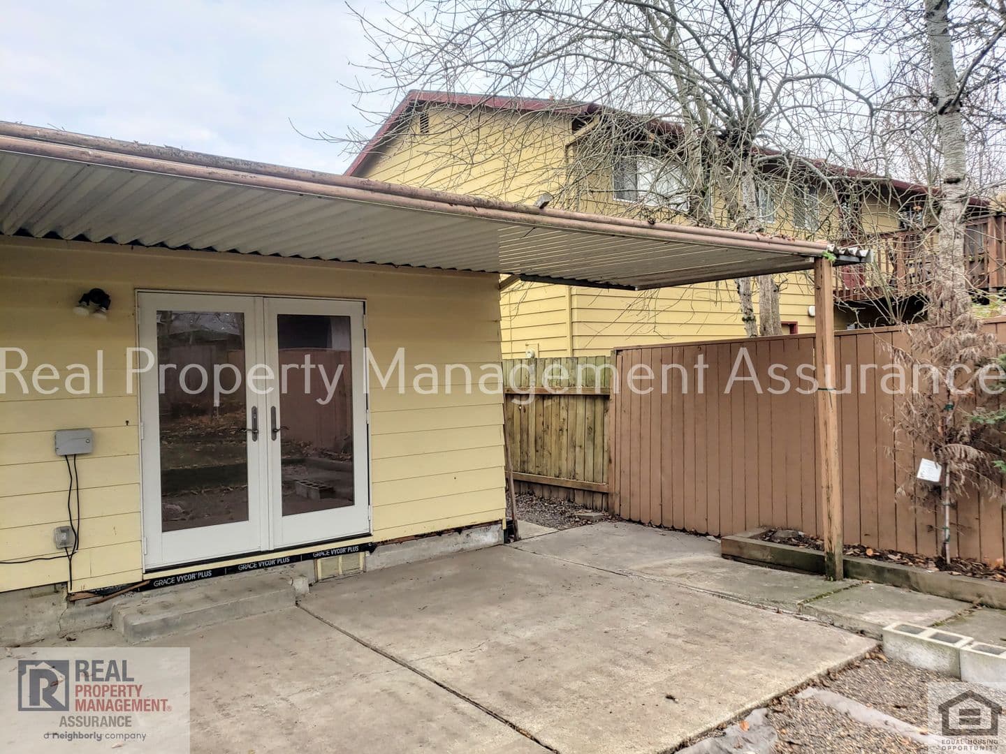 Aloha House: 20490 SW Vienna Drive