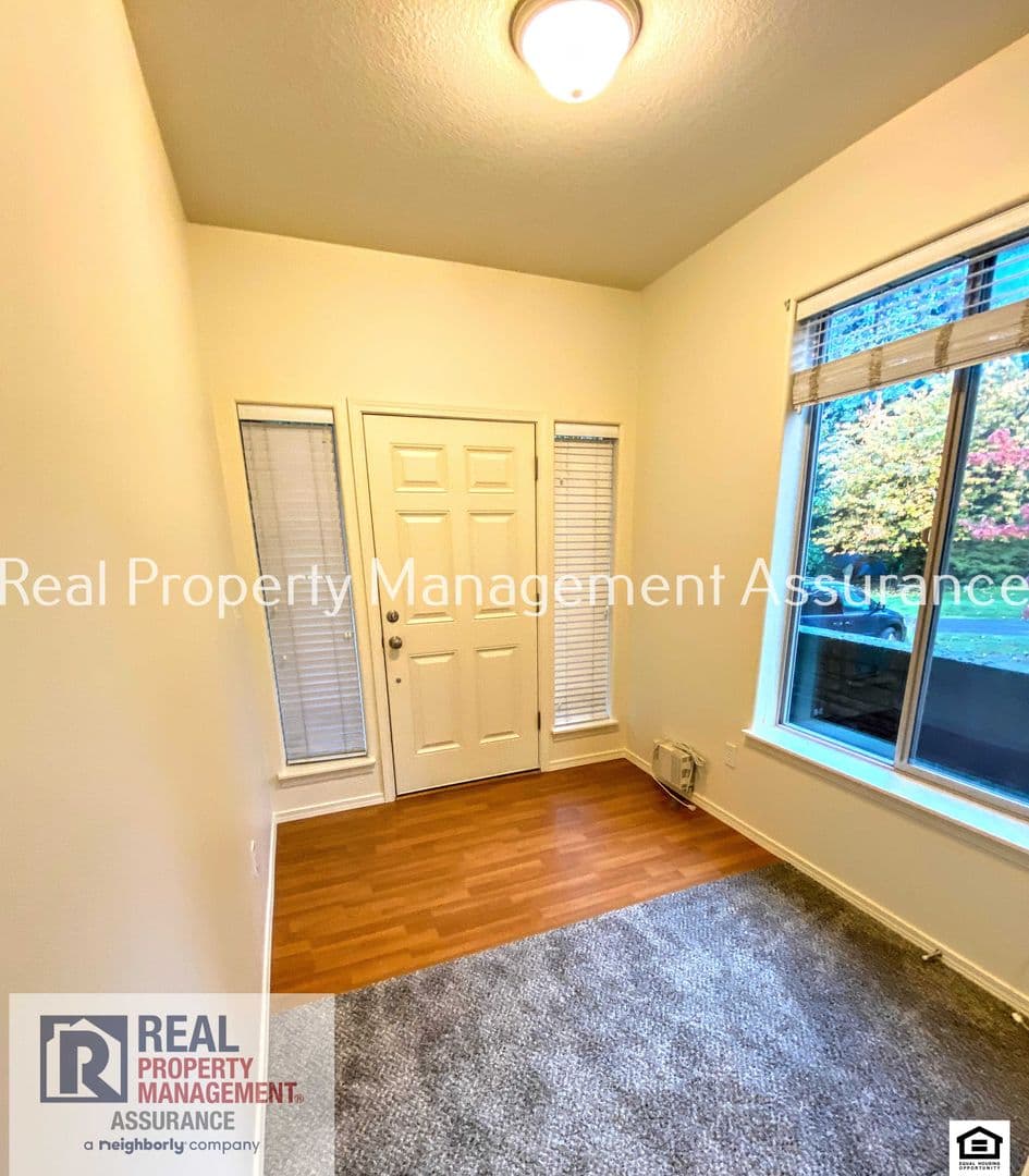 Beaverton Townhome: 17555 SW Rose Petal Lane
